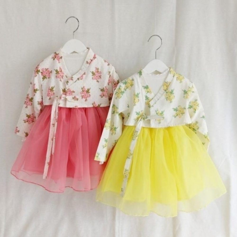 *NEW* Floral Hanbok Dress - Yellow/Size ~4/5T